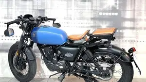 Brixton Motorcycles Rayburn 125 (2021 - 26)  (2)