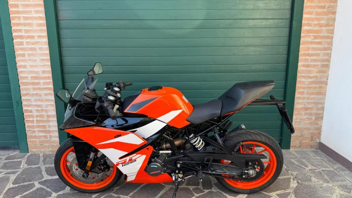 KTM RC 125 ABS (2017 - 20)  (2)