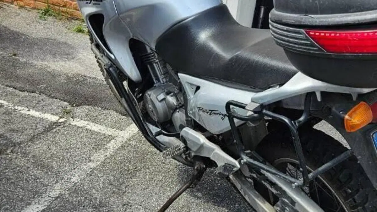 Honda Transalp XL 650V (2000 - 04)  (2)