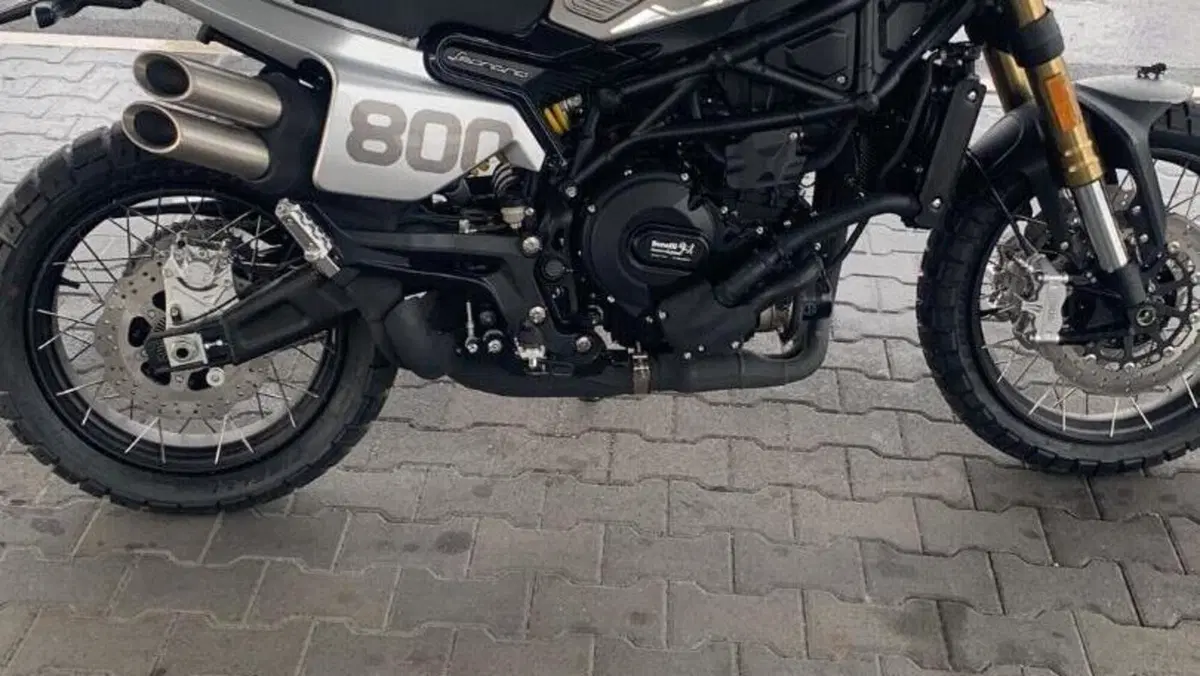 Benelli Leoncino 800 Trail (2022 - 26) 