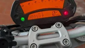 Ducati Monster 696 Plus (2007 - 14)  (2)