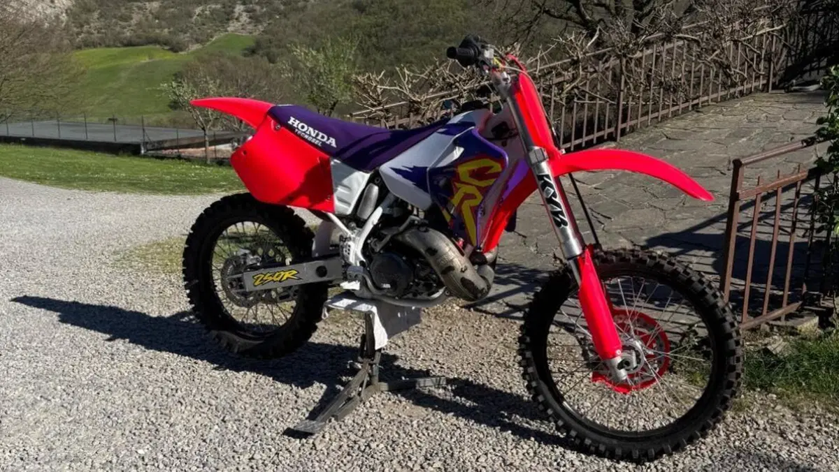 Honda   (2)