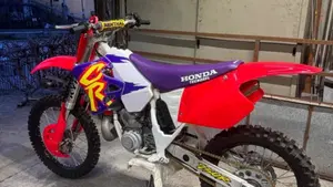Honda   (11)