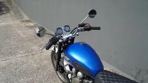 Triumph Bonneville T100 (2001 - 07)  (9)