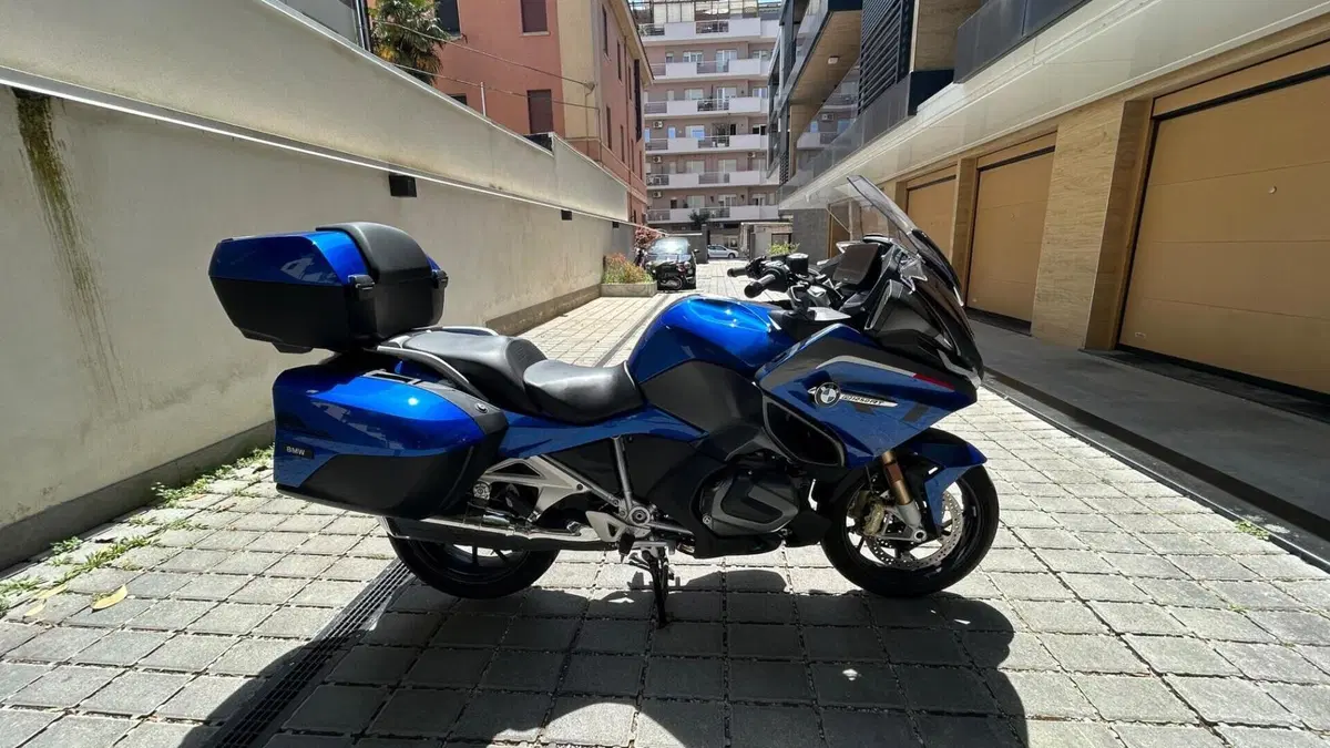 Bmw R 1250 RT (2021 - 25)  (2)