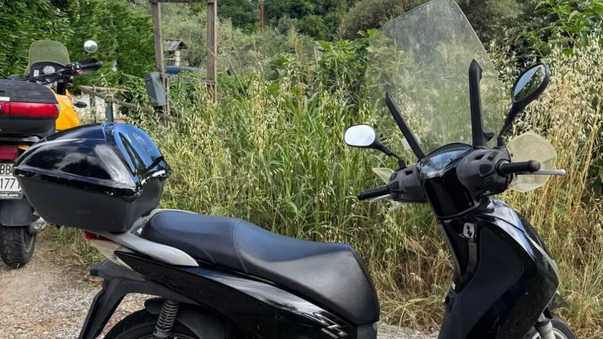 Honda SH 125 i ABS (2013 - 17)  (6)