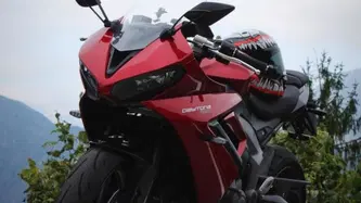 Triumph Daytona 660 (2024 - 26) usata