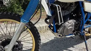 Suzuki   (7)