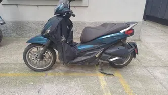 Piaggio Beverly 300 S ABS-ASR (2021 - 25) usata