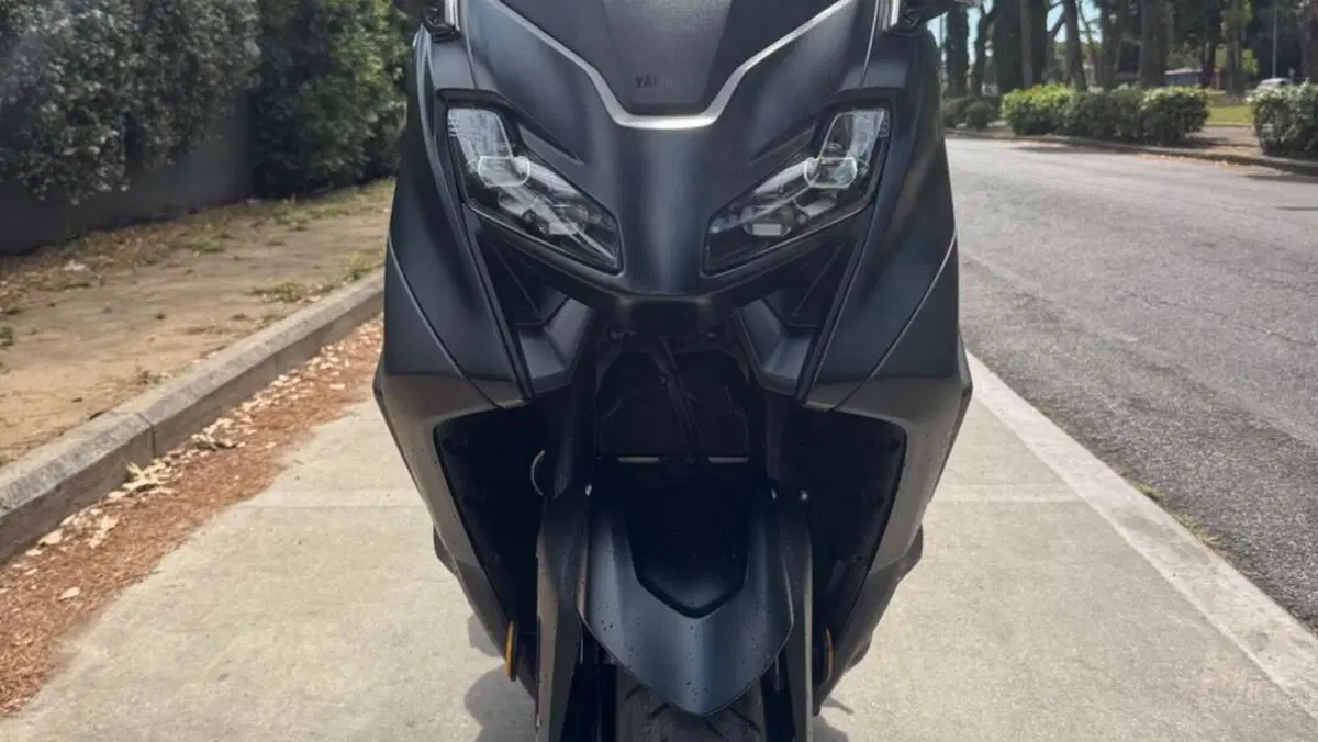 Yamaha T-Max 560 (2022 - 24)  (3)