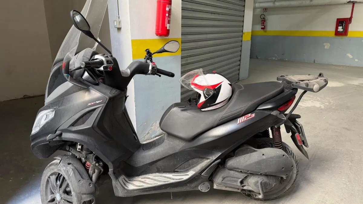 Piaggio Mp3 300 Hpe (2019 - 20)  (2)