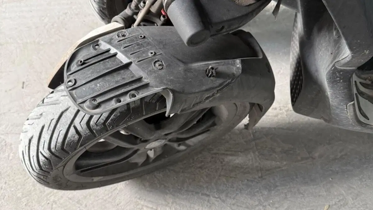 Piaggio Mp3 300 Hpe (2019 - 20)  (7)