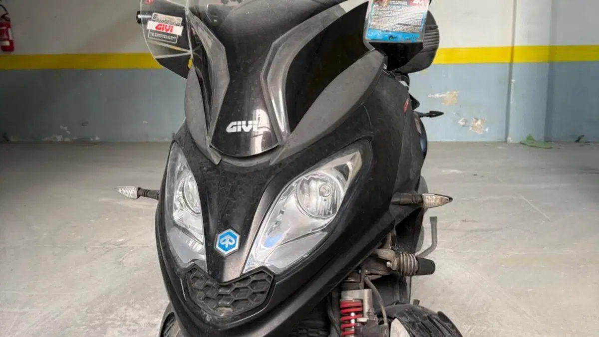 Piaggio Mp3 300 Hpe (2019 - 20)  (15)