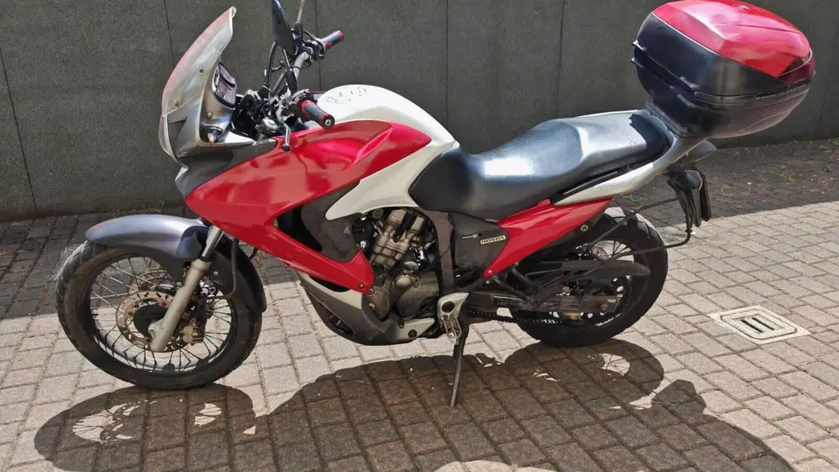Honda Transalp XL 700 V (2007 - 2013)  (4)