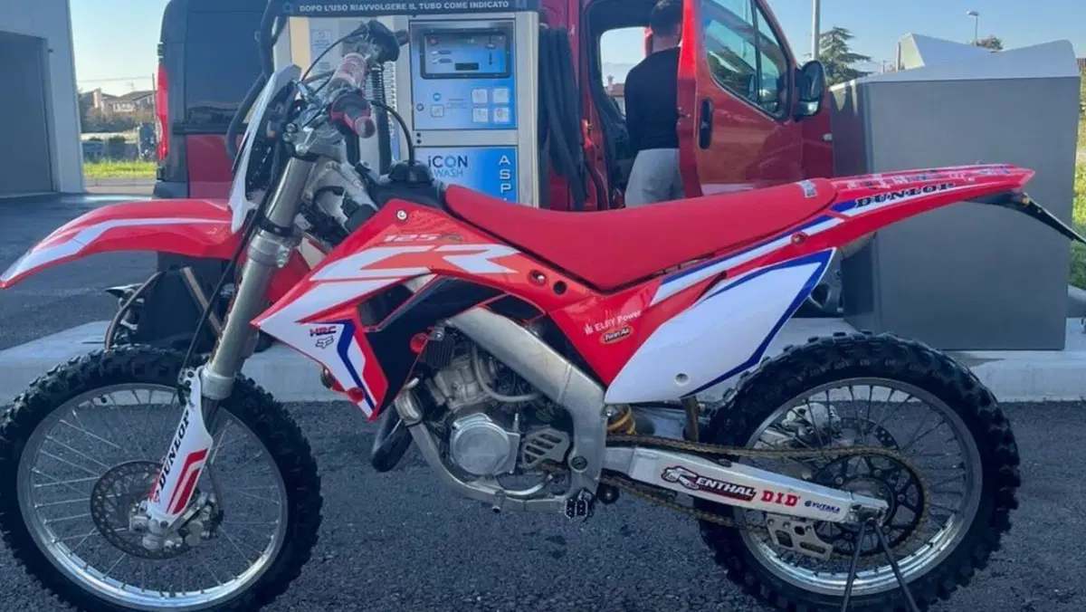 Honda CR 125 R (2000 - 02)  (2)