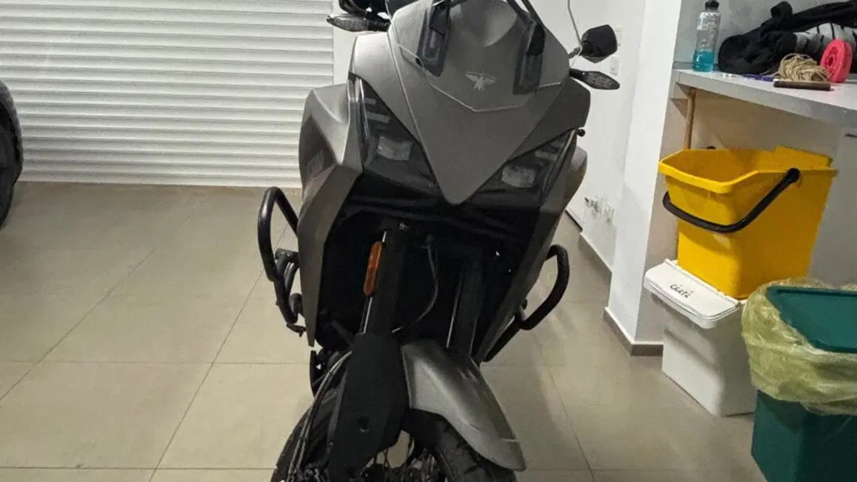 Moto Morini X-Cape 650 (2021 - 26)  (2)