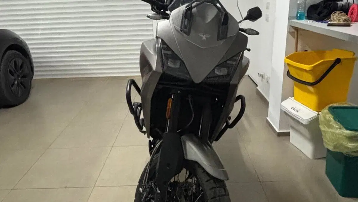 Moto Morini X-Cape 650 (2021 - 26)  (3)
