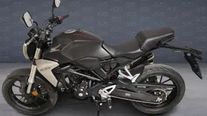 Honda CB 300 R (2018 - 19)  (3)