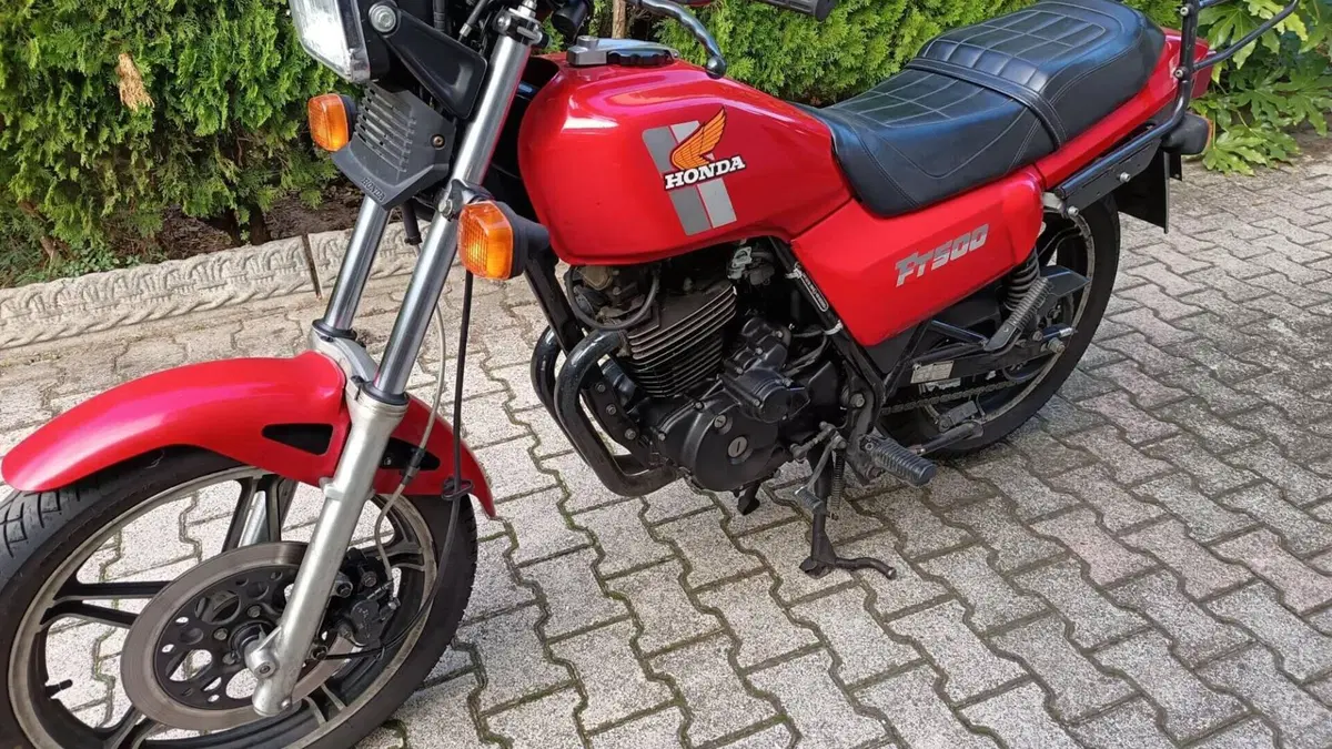 Honda  