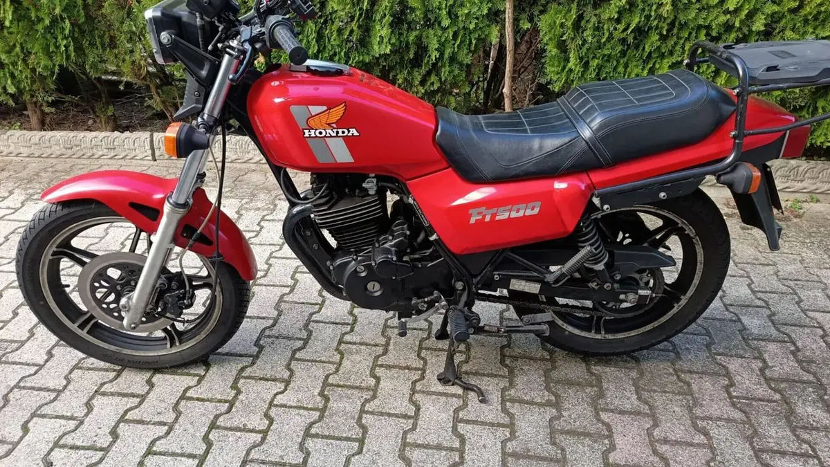 Honda   (10)