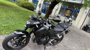 Honda CB 500 Hornet (2026)  (2)