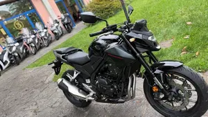 Honda CB 500 Hornet (2026)  (4)