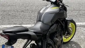 Yamaha MT-07 (2018 - 20)  (5)
