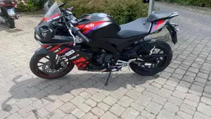 Aprilia RS 125 GP Replica (2021 - 24)  (2)