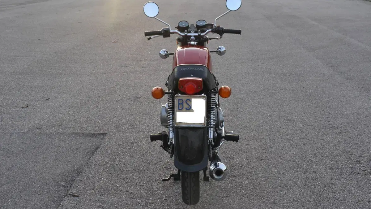 Honda   (4)