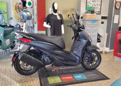 Piaggio Beverly 300 S ABS-ASR (2021 - 25) - Annuncio 10036523