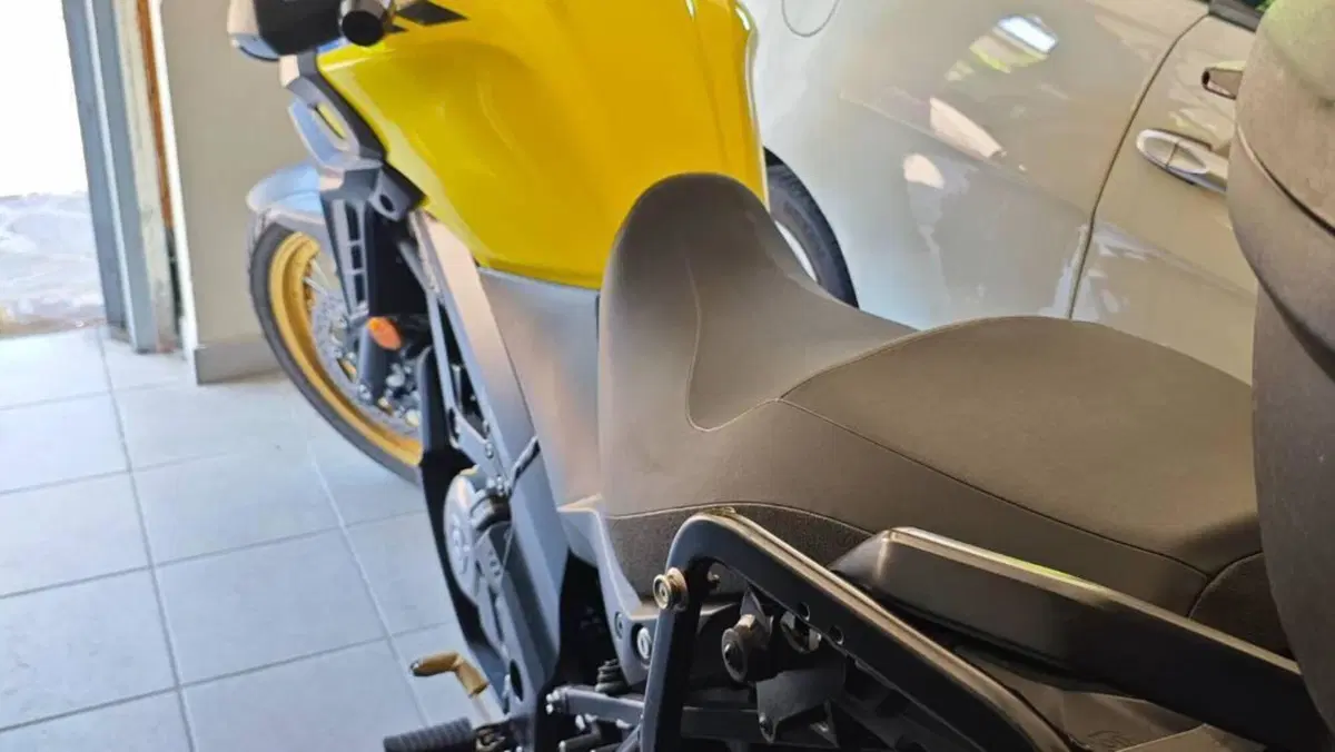 Suzuki V-Strom 650XT (2021 - 25)  (5)