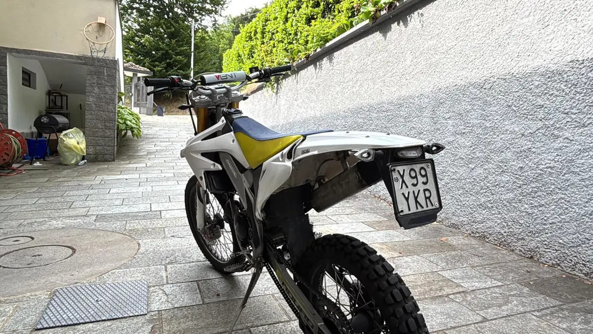 Vent Derapage 50 (2019 - 20)  (2)