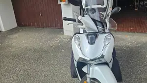Honda SH 150i (2020 - 23)  (2)