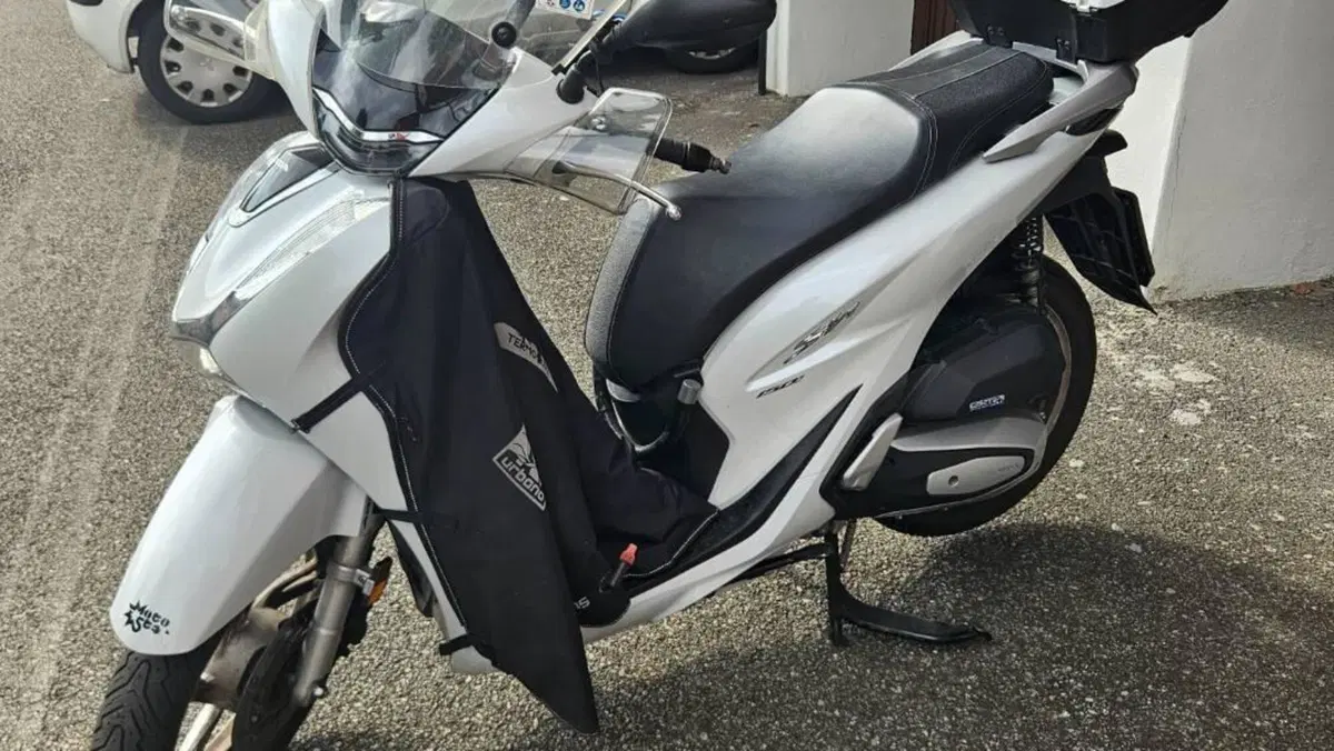 Honda SH 150i (2020 - 23)  (3)