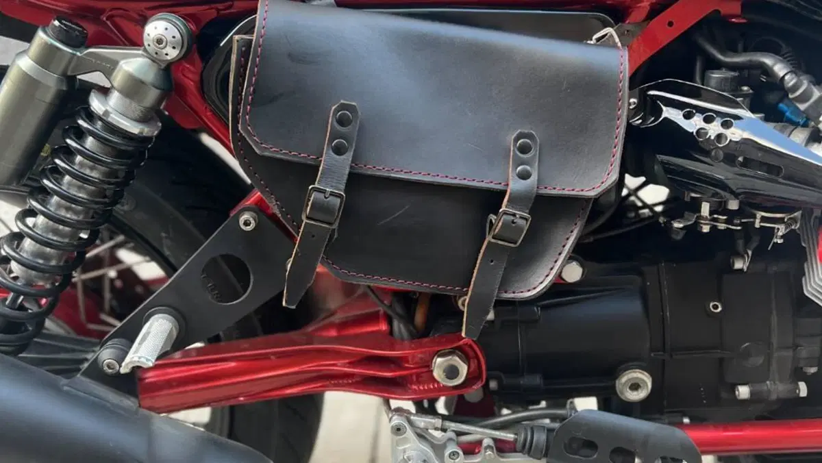 Moto Guzzi V7 Racer (2012 - 14)  (7)