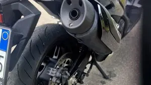Yamaha T-Max 560 Tech Max (2021)  (10)
