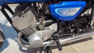 Kawasaki   (8)