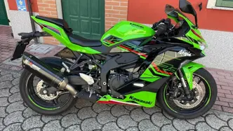 Kawasaki Ninja ZX-4RR (2024 - 26) usata