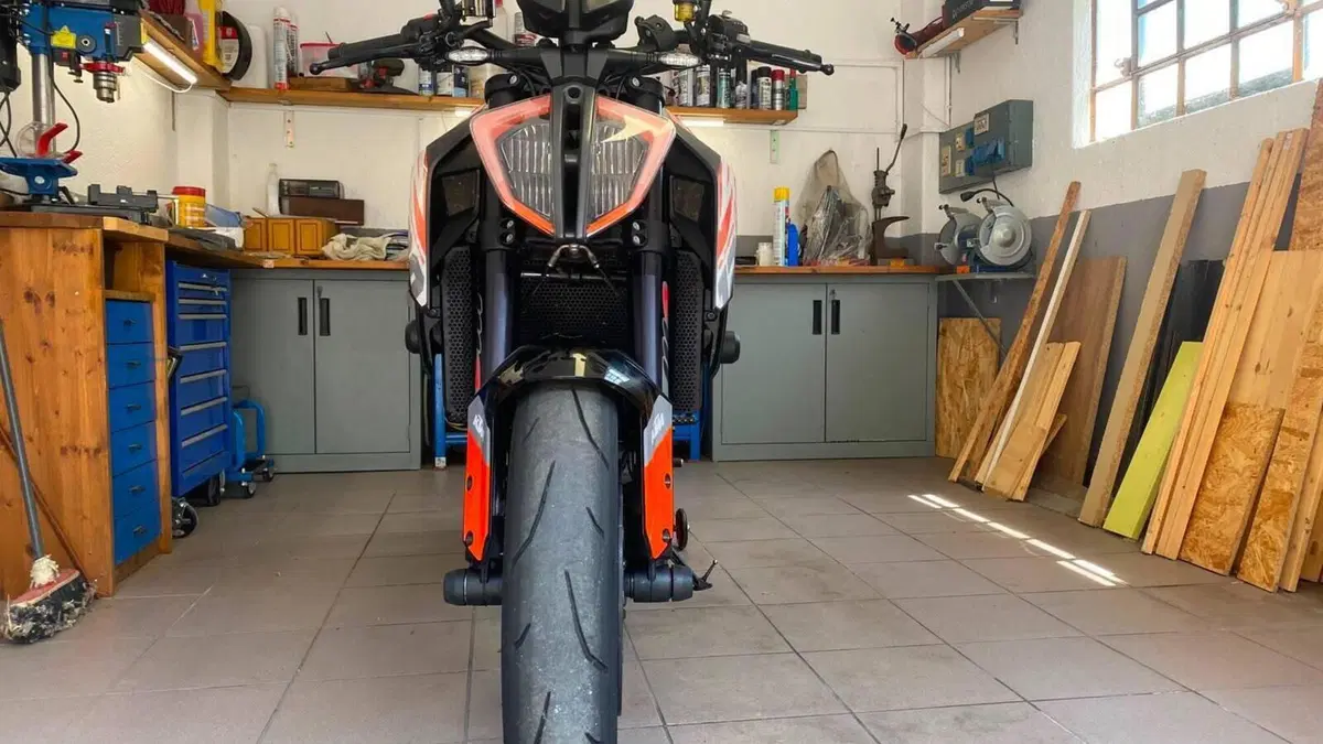 KTM 1290 Super Duke R ABS (2017 - 18) 