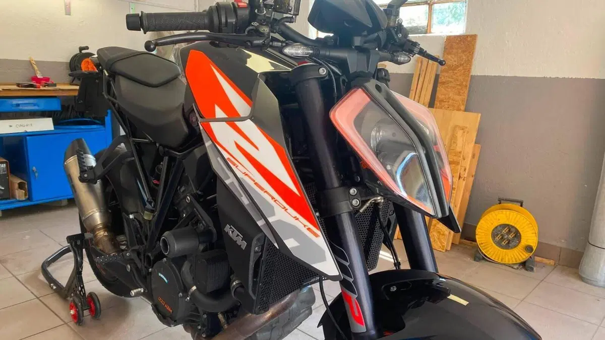 KTM 1290 Super Duke R ABS (2017 - 18)  (4)