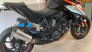 KTM 1290 Super Duke R ABS (2017 - 18)  (5)
