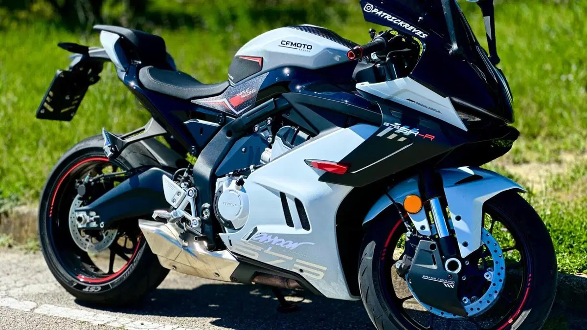 CFMOTO 675SR-R (2025 - 26) 