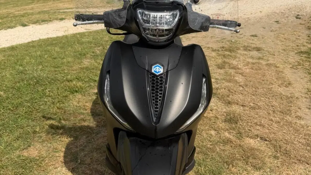Piaggio Beverly 300 ABS-ASR (2021 - 25) 