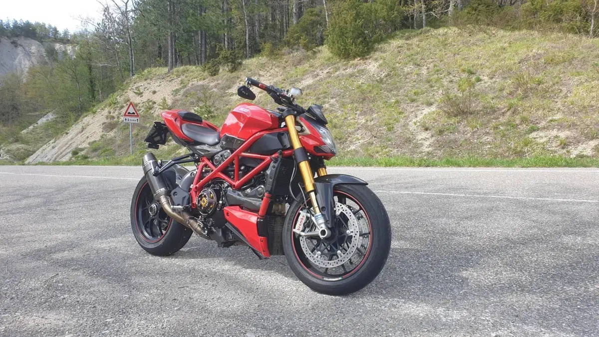 Ducati Streetfighter S (2009 - 14)  (4)