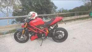 Ducati Streetfighter S (2009 - 14)  (9)