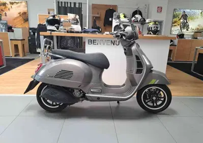 Vespa GTS 300 Super Tech (2023 - 24) - Annuncio 10036727