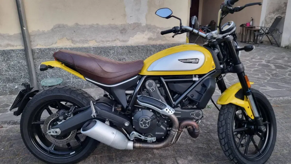 Ducati Scrambler 800 Classic (2015 - 16)  (2)
