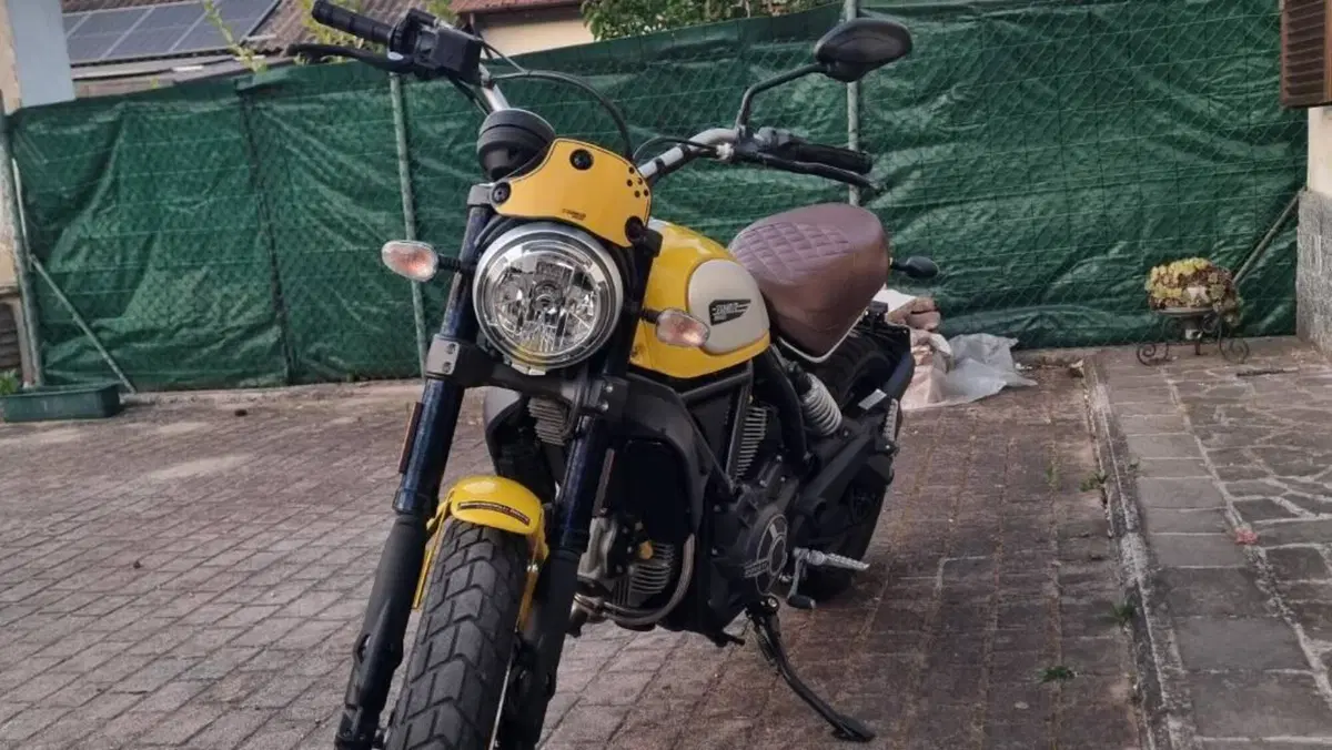 Ducati Scrambler 800 Classic (2015 - 16)  (4)