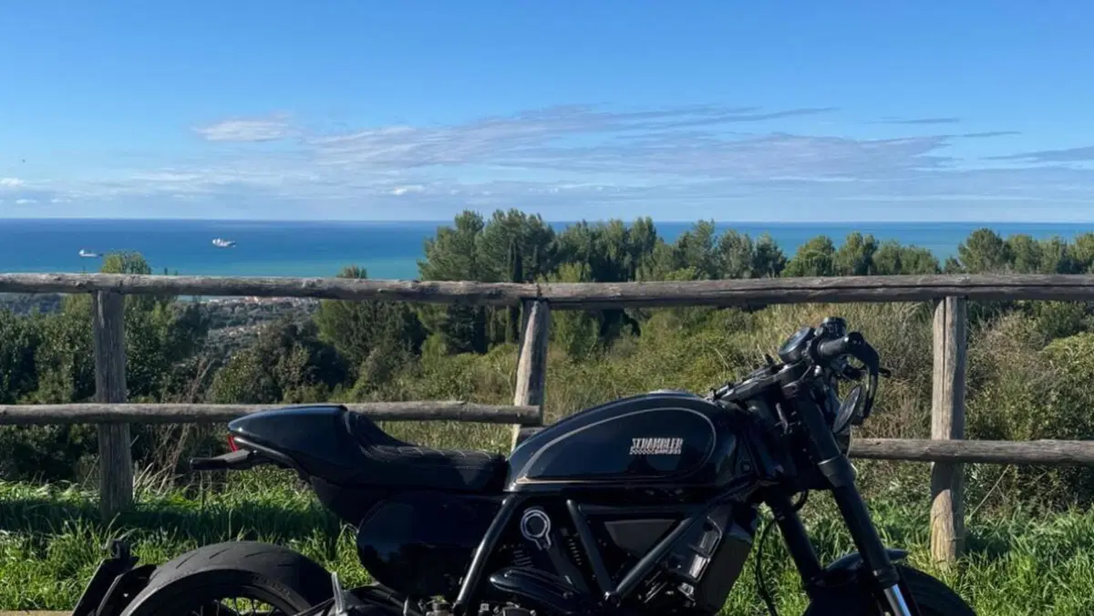 Ducati Scrambler 800 Cafè Racer (2017 - 21)  (2)