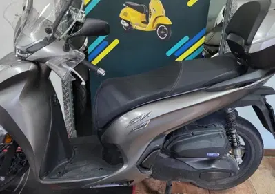 Honda SH 350 Sport (2021 - 24) - Annuncio 10036952